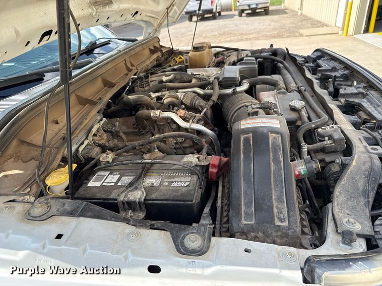 image for item DW5131 2013 Ford F550 flatbed truck