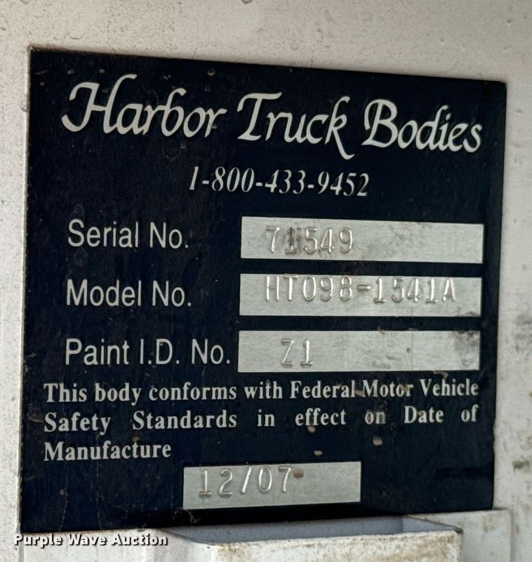 image for item DW5132 2008 Ford F250 Super Duty utility bed pickup truck