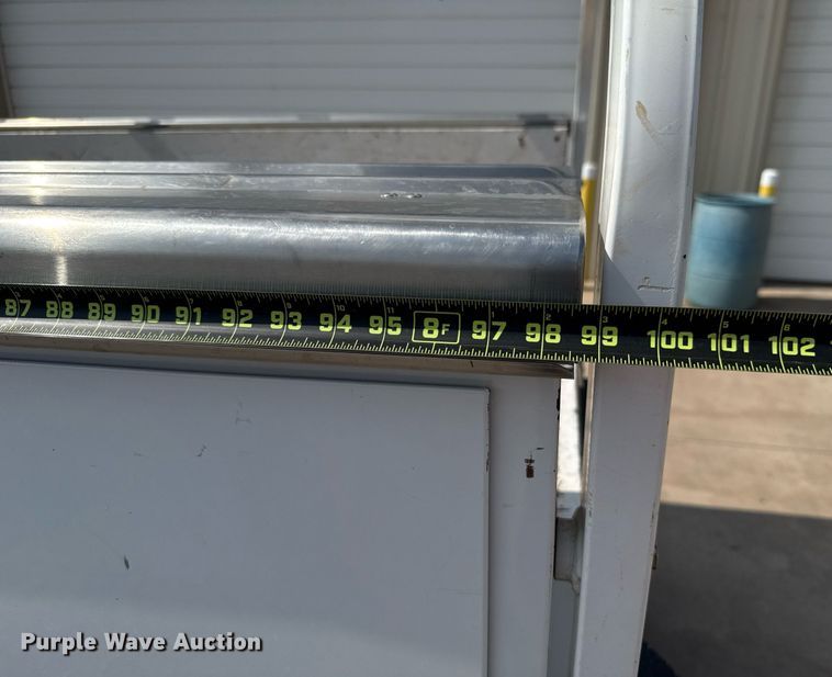 image for item DW5132 2008 Ford F250 Super Duty utility bed pickup truck