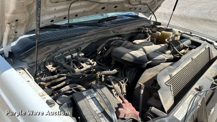 image for item DW5132 2008 Ford F250 Super Duty utility bed pickup truck