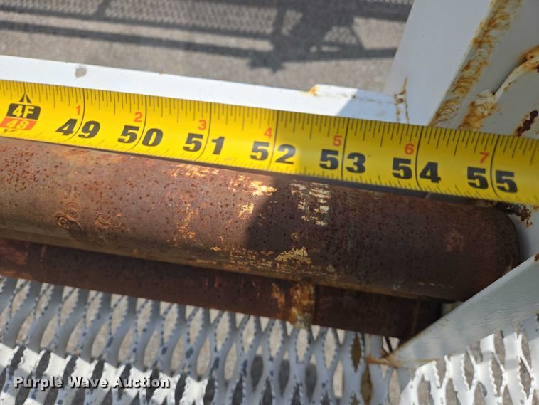 image for item DW7085 2001 Kiefer Industrial  reel trailer