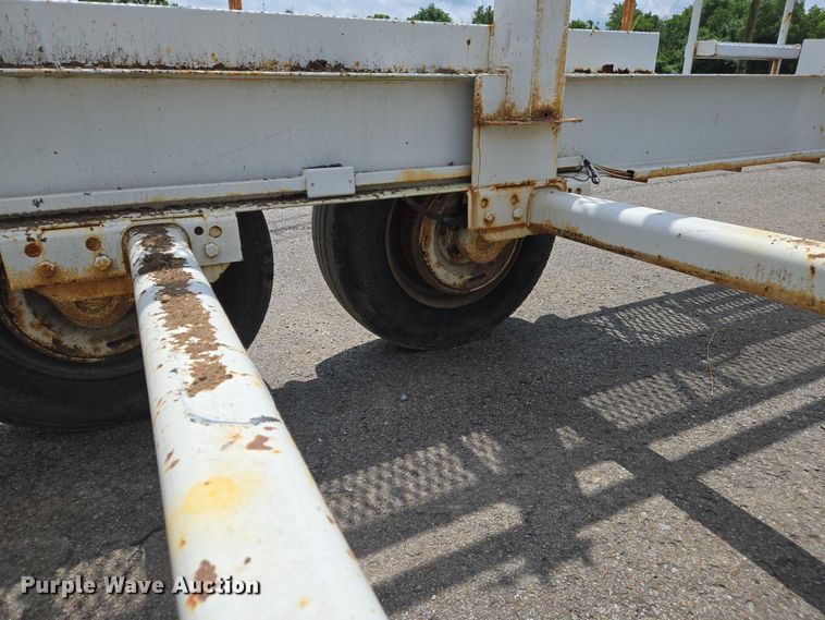 image for item DW7085 2001 Kiefer Industrial  reel trailer