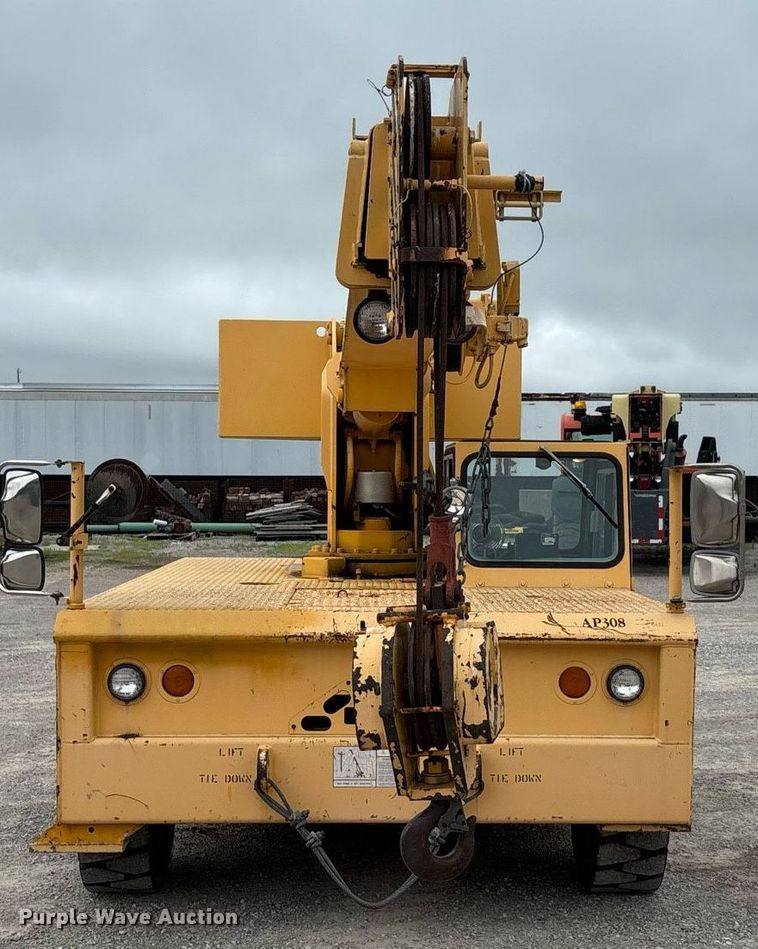 image for item DW7179 1998 Grove AP308 crane