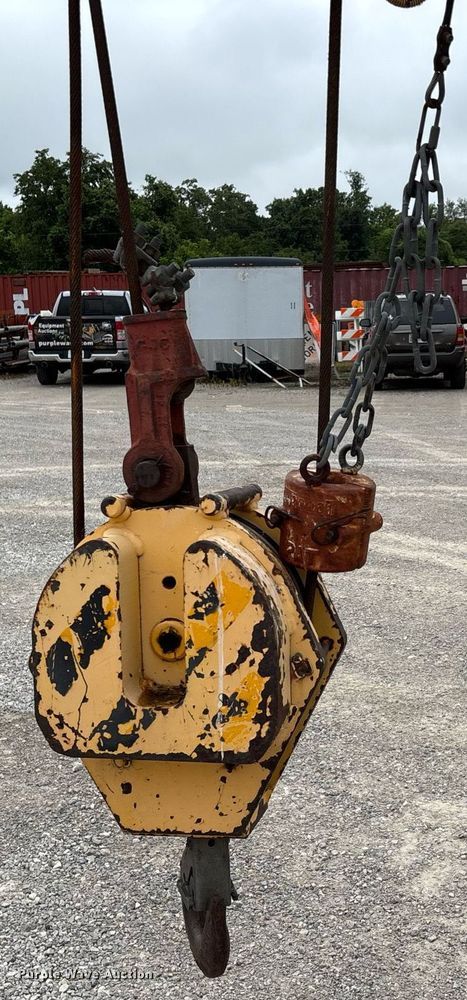 image for item DW7179 1998 Grove AP308 crane