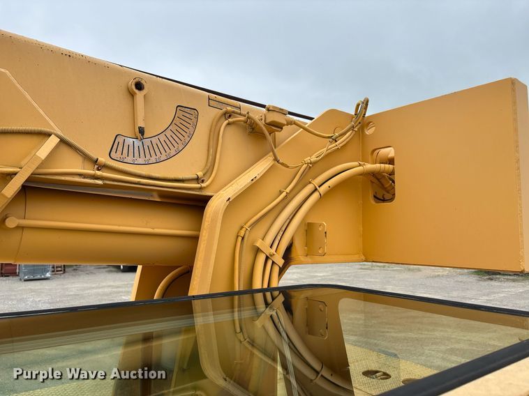 image for item DW7179 1998 Grove AP308 crane