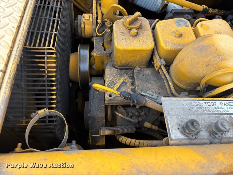 image for item DW7179 1998 Grove AP308 crane