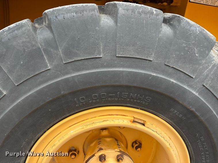 image for item DW7179 1998 Grove AP308 crane