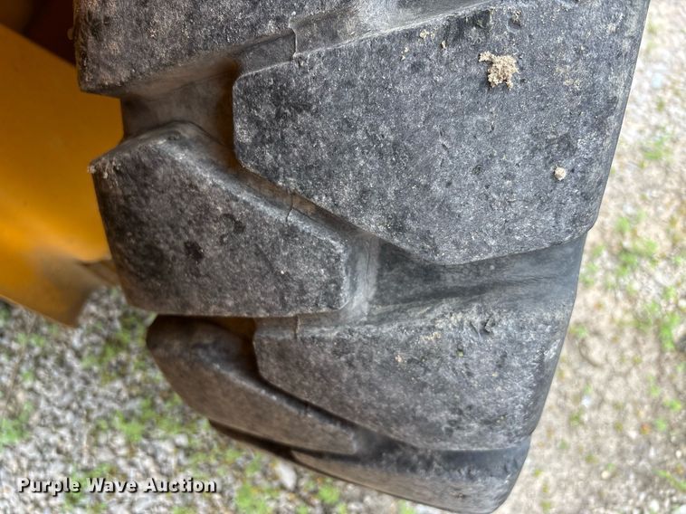 image for item DW7179 1998 Grove AP308 crane