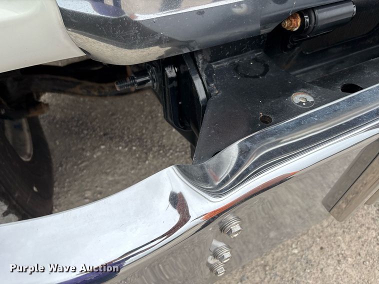 image for item DW7180 2020 Mack Granite semi truck