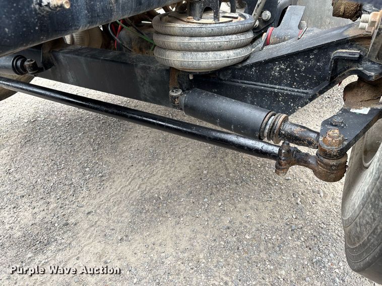 image for item DW7180 2020 Mack Granite semi truck