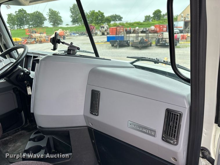 image for item DW7180 2020 Mack Granite semi truck