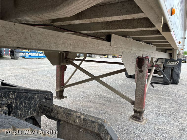 image for item DW7181 2015 East Genesis end dump trailer