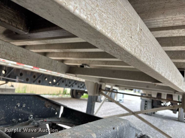 image for item DW7182 2015 East Genesis end dump trailer