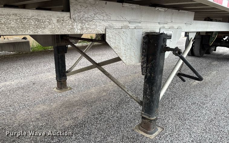 image for item DW7182 2015 East Genesis end dump trailer