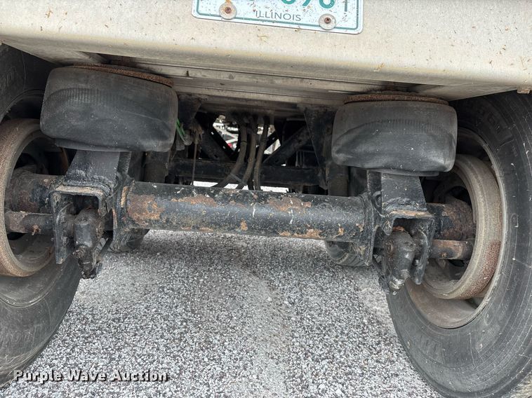 image for item DW7182 2015 East Genesis end dump trailer