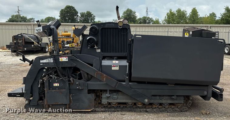 image for item DW7184 2007 Mauldin 1750-C paver