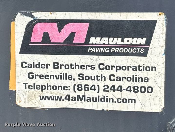 image for item DW7184 2007 Mauldin 1750-C paver