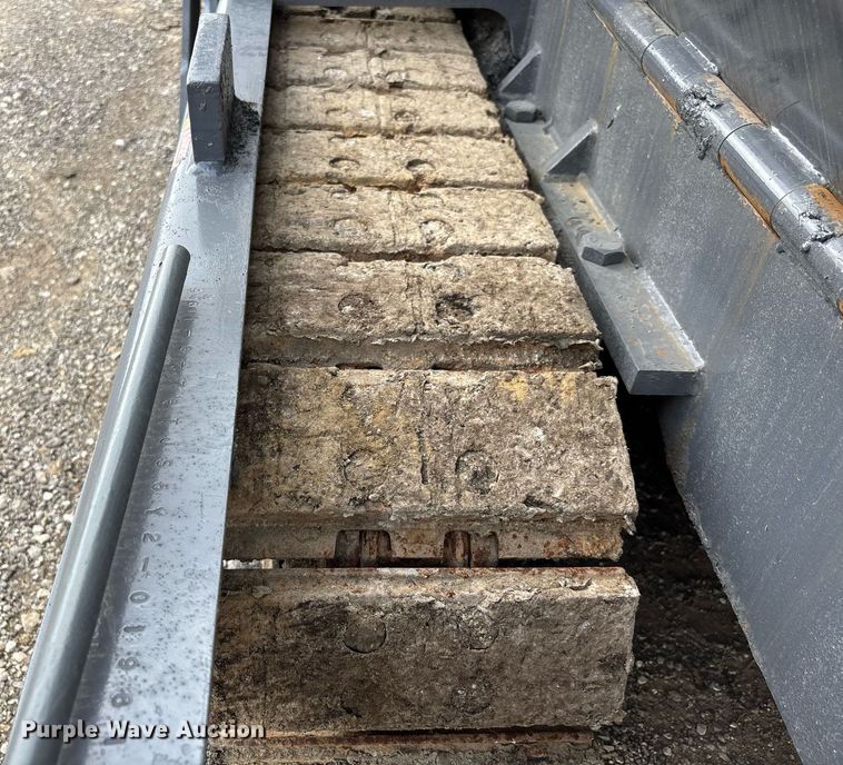 image for item DW7184 2007 Mauldin 1750-C paver