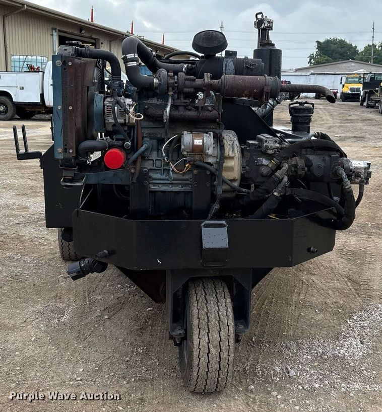 image for item DW7185 Sealcoat squeegee machine