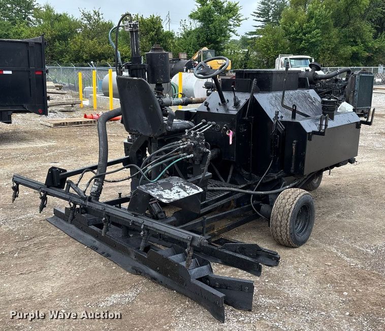 image for item DW7185 Sealcoat squeegee machine