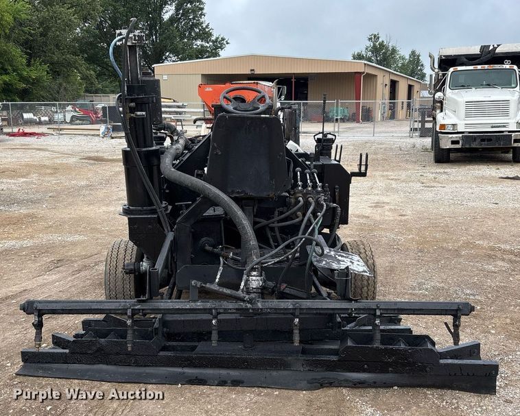 image for item DW7185 Sealcoat squeegee machine