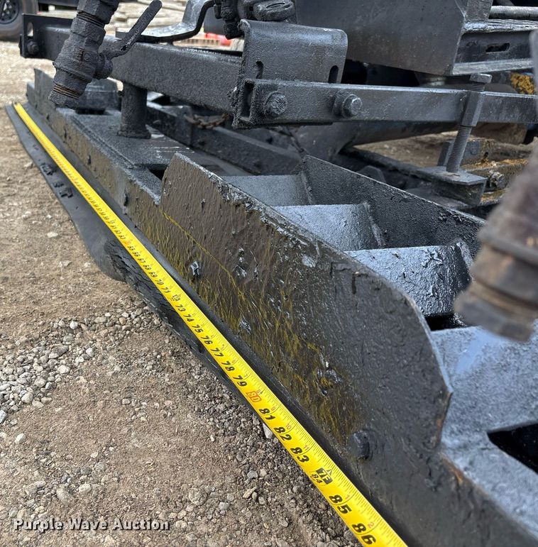 image for item DW7185 Sealcoat squeegee machine