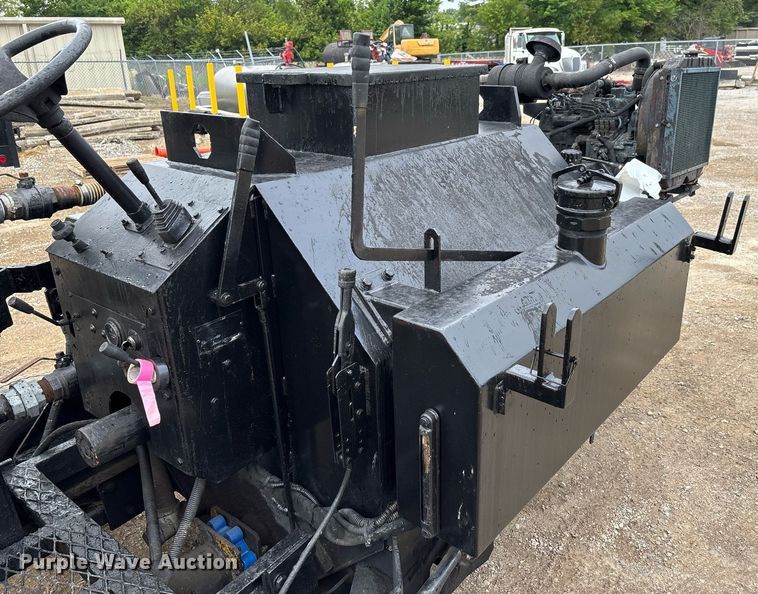 image for item DW7185 Sealcoat squeegee machine