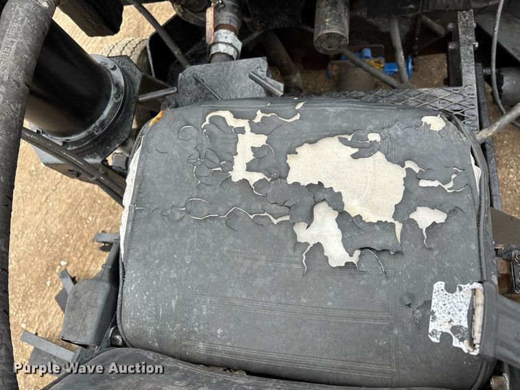 image for item DW7185 Sealcoat squeegee machine