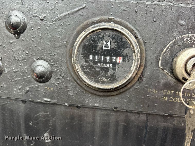 image for item DW7185 Sealcoat squeegee machine