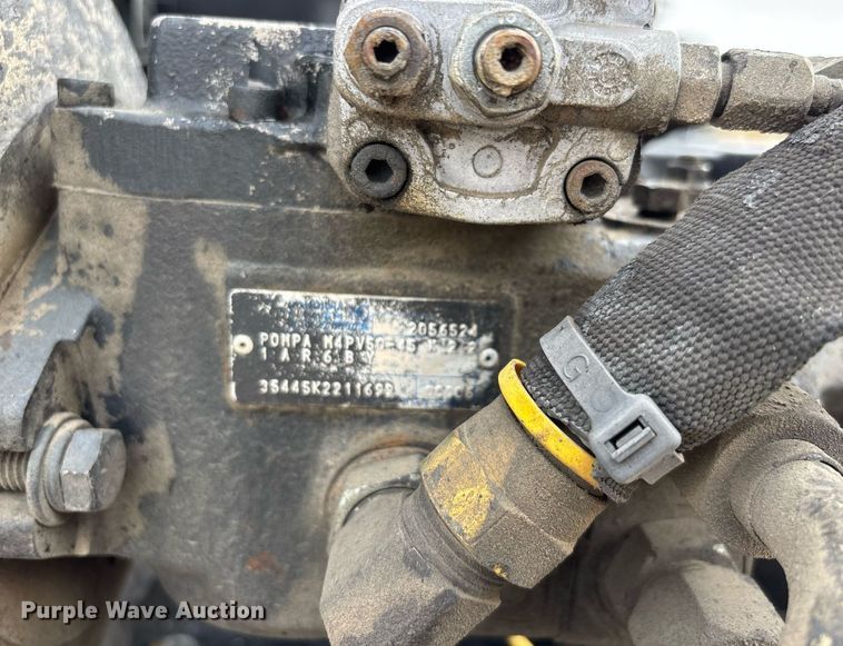 image for item DW7185 Sealcoat squeegee machine