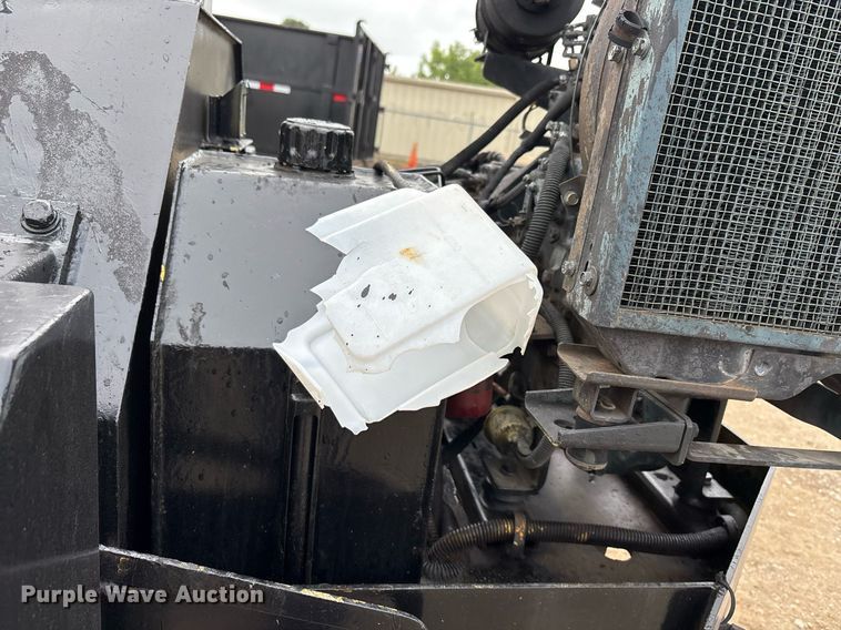 image for item DW7185 Sealcoat squeegee machine