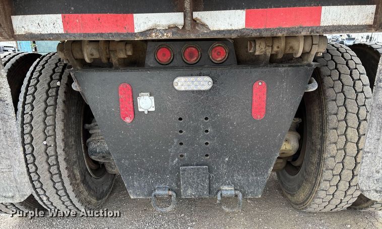 image for item DW7188 1995 Mack RD dump truck