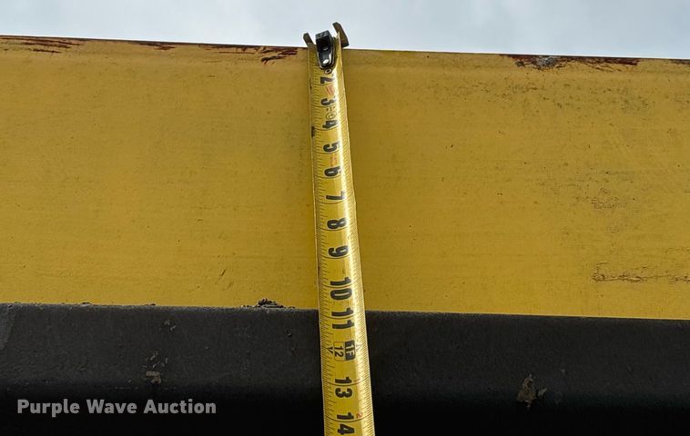 image for item DW7188 1995 Mack RD dump truck