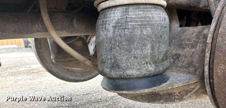 image for item DW7188 1995 Mack RD dump truck