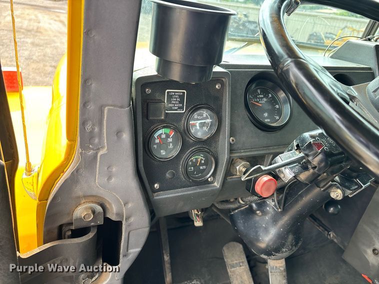 image for item DW7188 1995 Mack RD dump truck