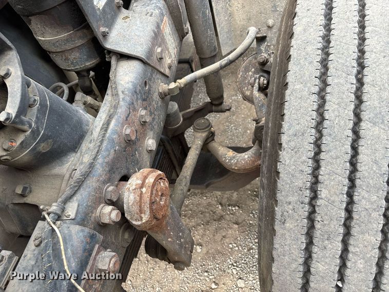 image for item DW7188 1995 Mack RD dump truck