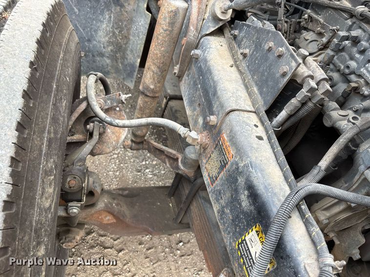 image for item DW7188 1995 Mack RD dump truck