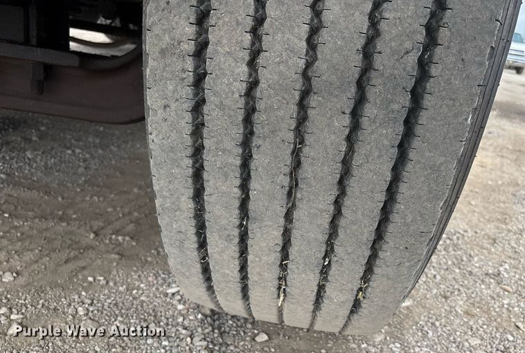 image for item DW7188 1995 Mack RD dump truck