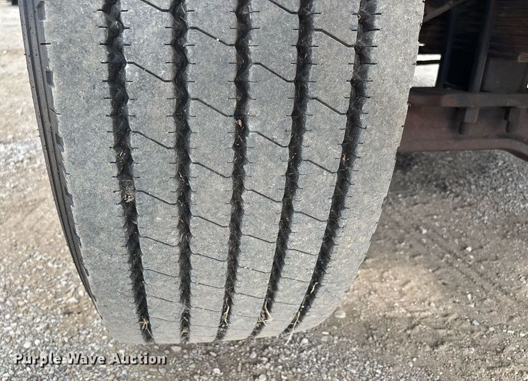 image for item DW7188 1995 Mack RD dump truck