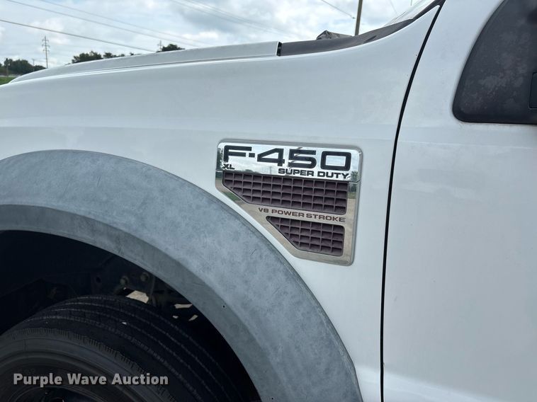 image for item DW7189 2008 Ford F450 Super Duty XL flatbed truck