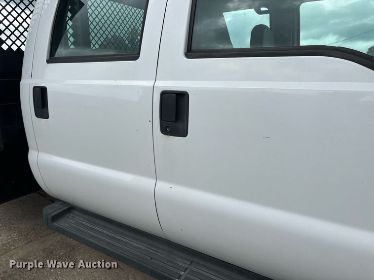 image for item DW7189 2008 Ford F450 Super Duty XL flatbed truck
