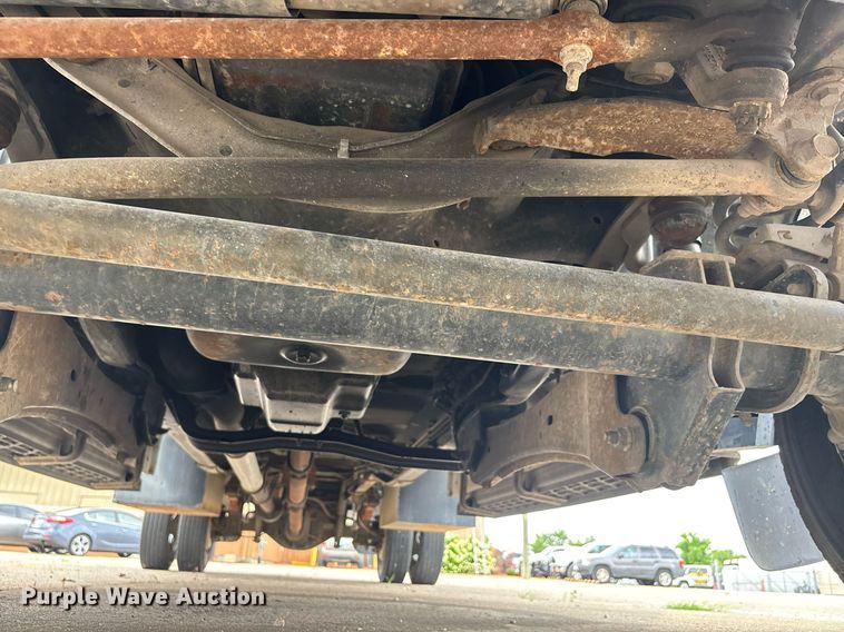 image for item DW7189 2008 Ford F450 Super Duty XL flatbed truck