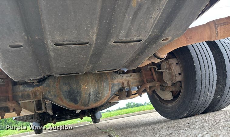 image for item DW7189 2008 Ford F450 Super Duty XL flatbed truck