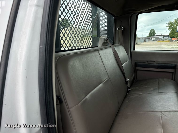 image for item DW7189 2008 Ford F450 Super Duty XL flatbed truck