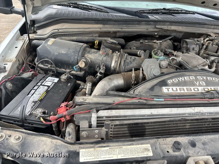 image for item DW7189 2008 Ford F450 Super Duty XL flatbed truck