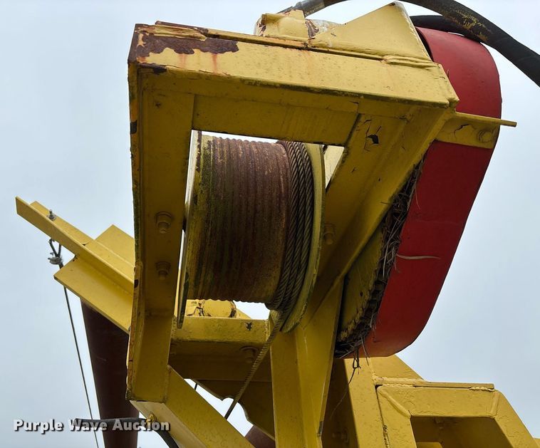 image for item DW7201 Fulghum rosserhead debarker