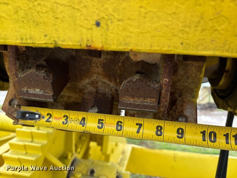 image for item DW7201 Fulghum rosserhead debarker