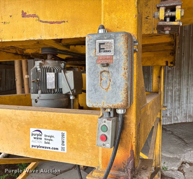 image for item DW7202 Screen