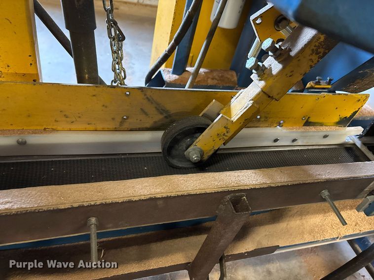 image for item DW7211 Baker Products bandsaw