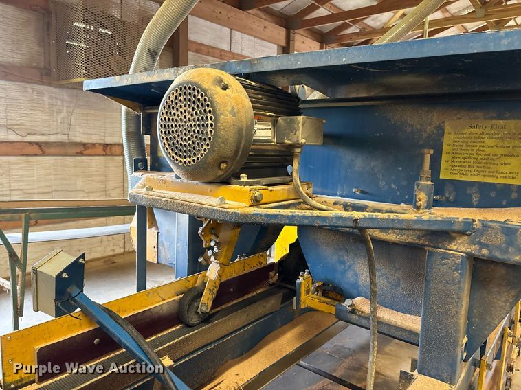 image for item DW7211 Baker Products bandsaw